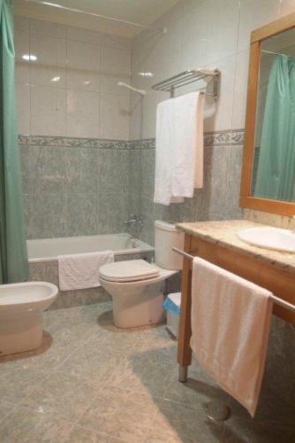 Hotel Portas Do Dao ペナルヴァ・ド・カステロ エクステリア 写真